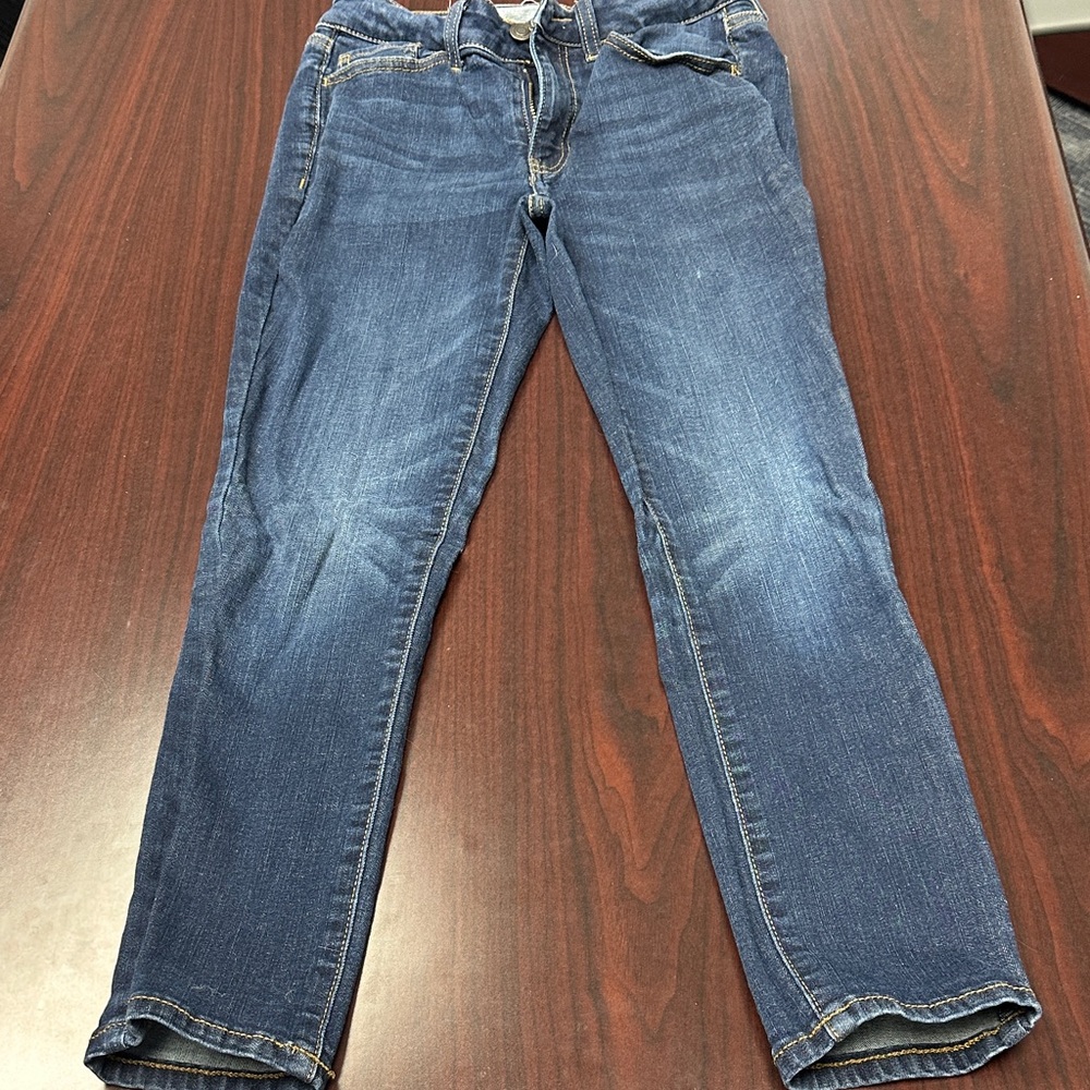 Junior’s SO Mid-Rise Crop Jeans